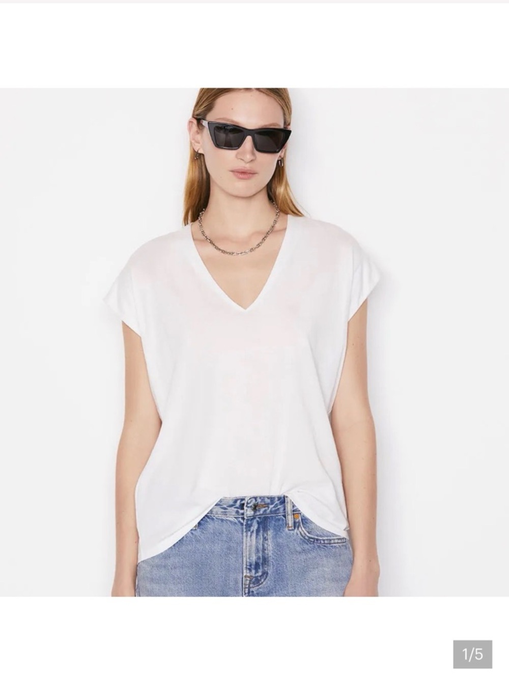 Frame Le Mid Rise  White V-Neck Tee